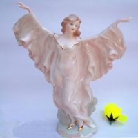 Sell Porcelain Figurine & statue-Beautiful Lady With Elegant Dancing