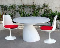 Eero Aarnio Parabel Dining Table