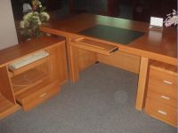 Sell office desk 3264