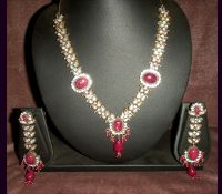 Pink Victorian Jewellery Set
