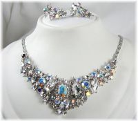Sell classical necklace