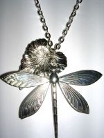 Sell Ninnis Designs 'Dancer' Necklace