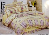 Sell the bedding set with printing and embroidery 005