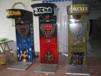 Coin operated  boxer amusement punch bag machine