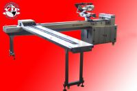 EARED TYPE SIDE FEED FLOWPACK WRAPPING MACHINE
