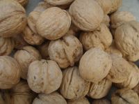 Crispy walnuts