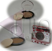 COMPACT POWDER