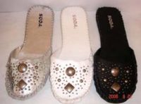 Sell Stocklot Women / Men Slipper in lettal dot com