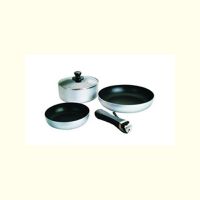 cookware set with detachable handle