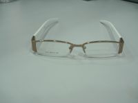 Offer the fashion spectacle frame
