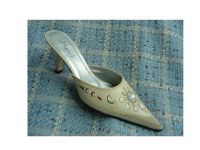 Sell lady bare heel shoes