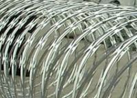 Sell razor barbed wire mesh fence