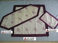 Sell floral design embroidery placemat