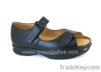 Sell  orthopedic sandal 9809109