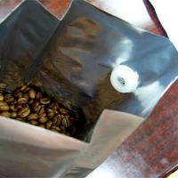 Sell paper foil coffee bag with degassing valve