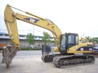 Sell CAT 322CL excavator(year of 2004)