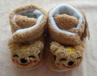 brown baby shoes with tiger head