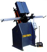 Sell window machine (Three axial water groove milling machine)