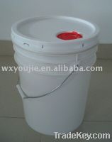 Sell plastic pail wiht spout for oil