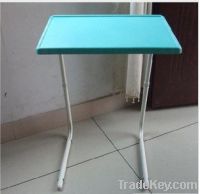 green foldable table