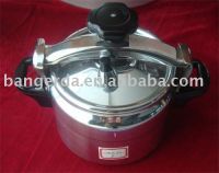 Aluminum pressure cooker