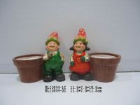 Ceramic strawberry children with pot