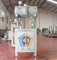 Sell Bottle filling machine with double head