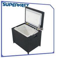 Poly rattan cooler box
