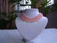 pearl necklace