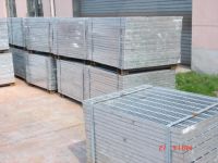 Steel grid for spray booth