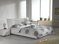 leather bed P040