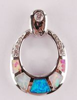 opal pendant P51