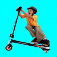 Sell tri-scooter in newest model