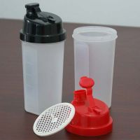 700ml Plastic Shaker Bottle