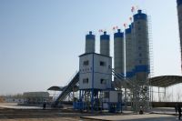 Sell concrete batching plant HZS150