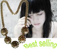 Sell 2010 new necklace