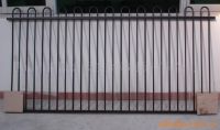 Sell  aluminum fence