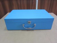 Cardboard suitcase with metal closure and handle for children toy box