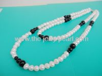 Charm fashion pearl necklace