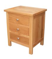 Oak 3 drawer bedside chest