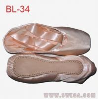 Sell ballet dance pointe shoes