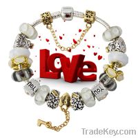 Wholesale fashion beautiful love heart bead charm bracelets AF51