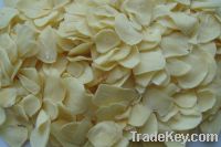 Sell Dehydrated garlic flakes with root and without root