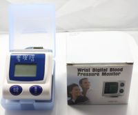 Automatic speak wrist blood pressure monitor