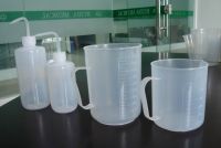 Sell plastic beaker