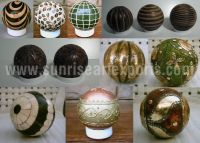 Sell Handcrafted Wooden decorative balls