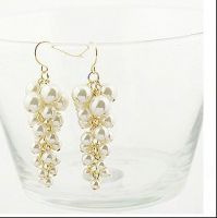 Sell White pearls gold earing