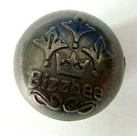Sell zinc alloy button for clothing