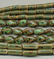 Sell ceramic beads in green color