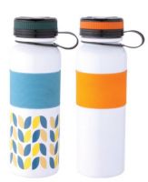 Sell sports water bottle 750ml with straw lid